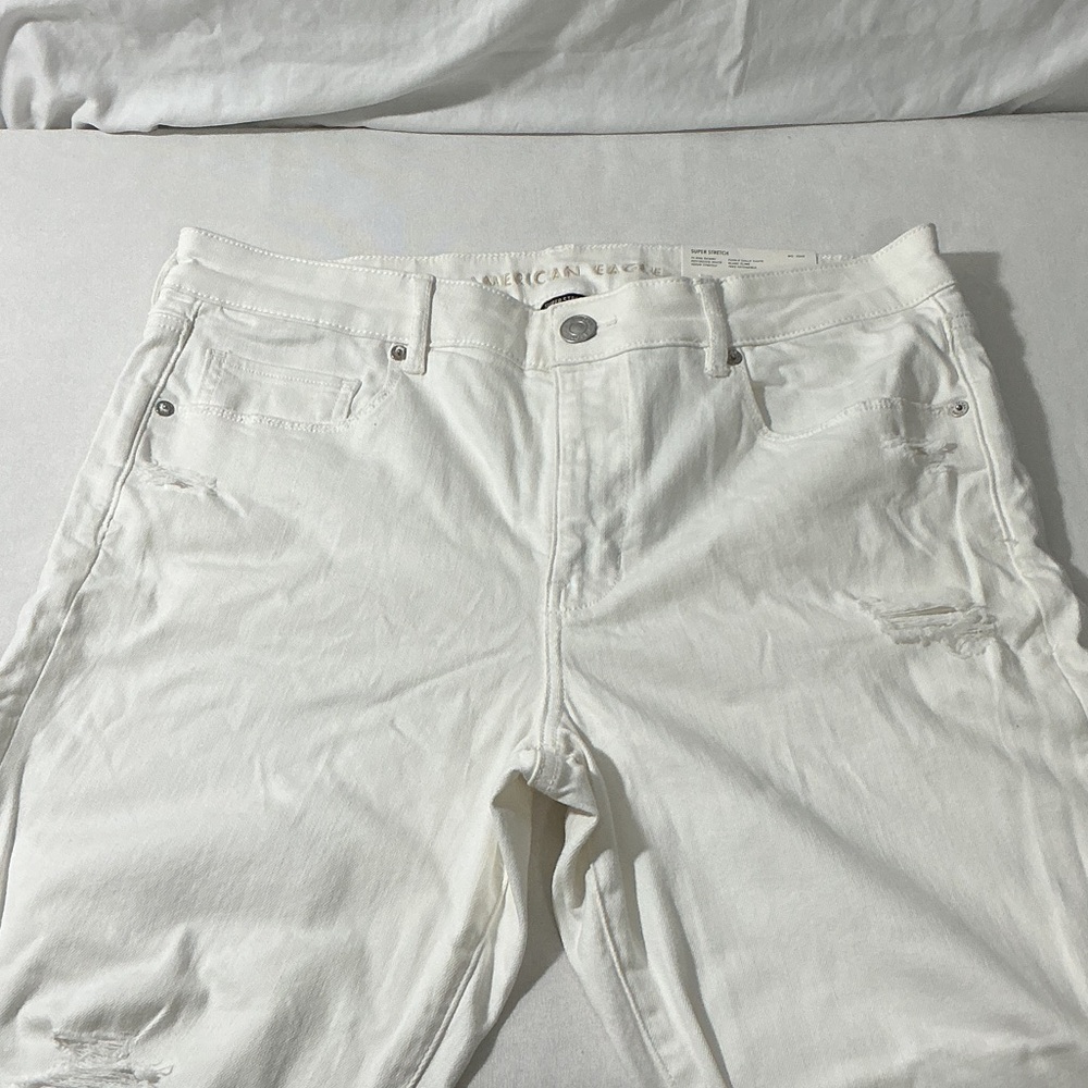 American Eagle Outfitters White Super Stretch Jeans